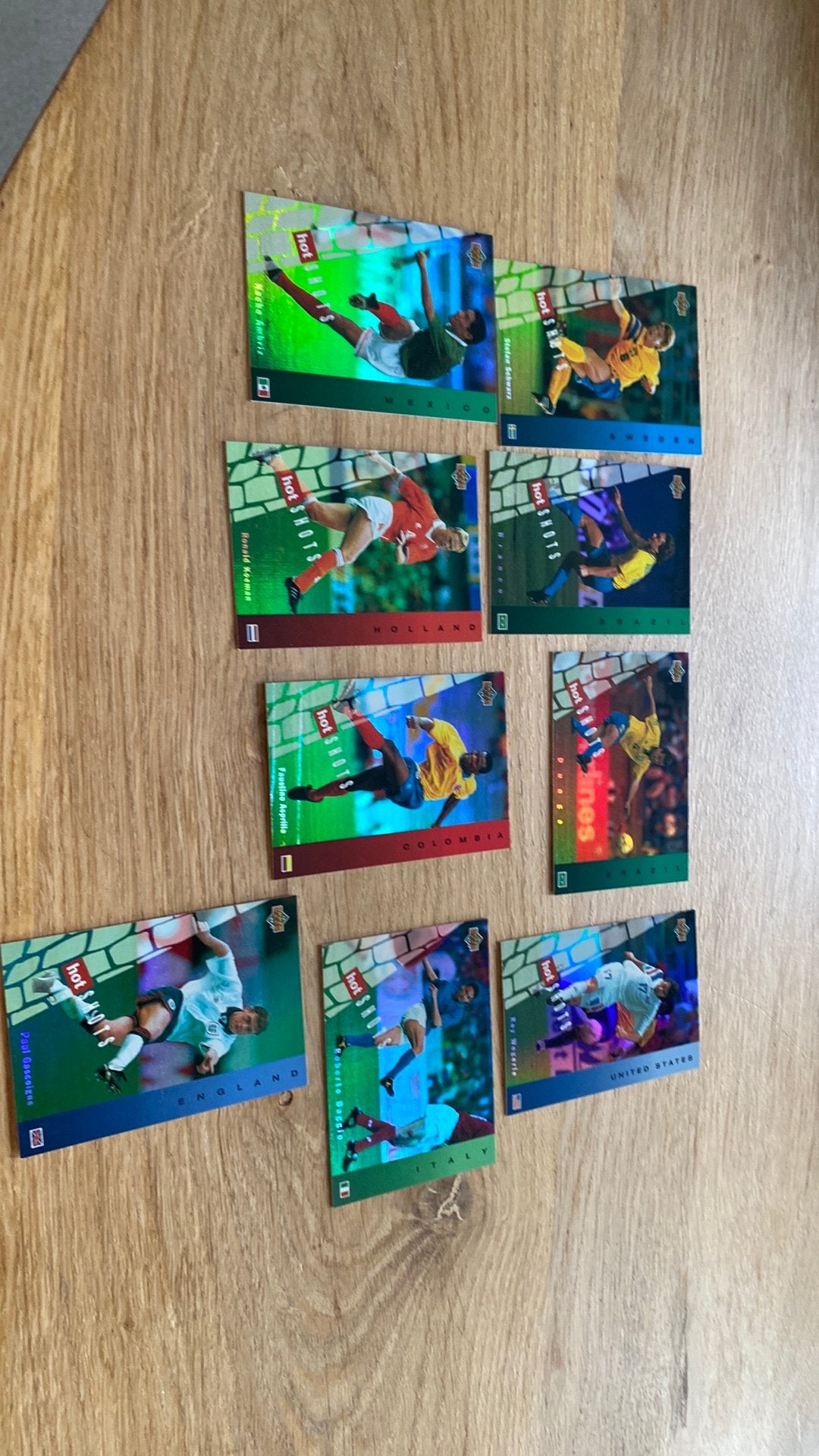 9 x Panini upperdeck hotshots met oa gascoigne, Ophalen of Verzenden, Zo goed als nieuw, Buitenlandse clubs, Poster, Plaatje of Sticker