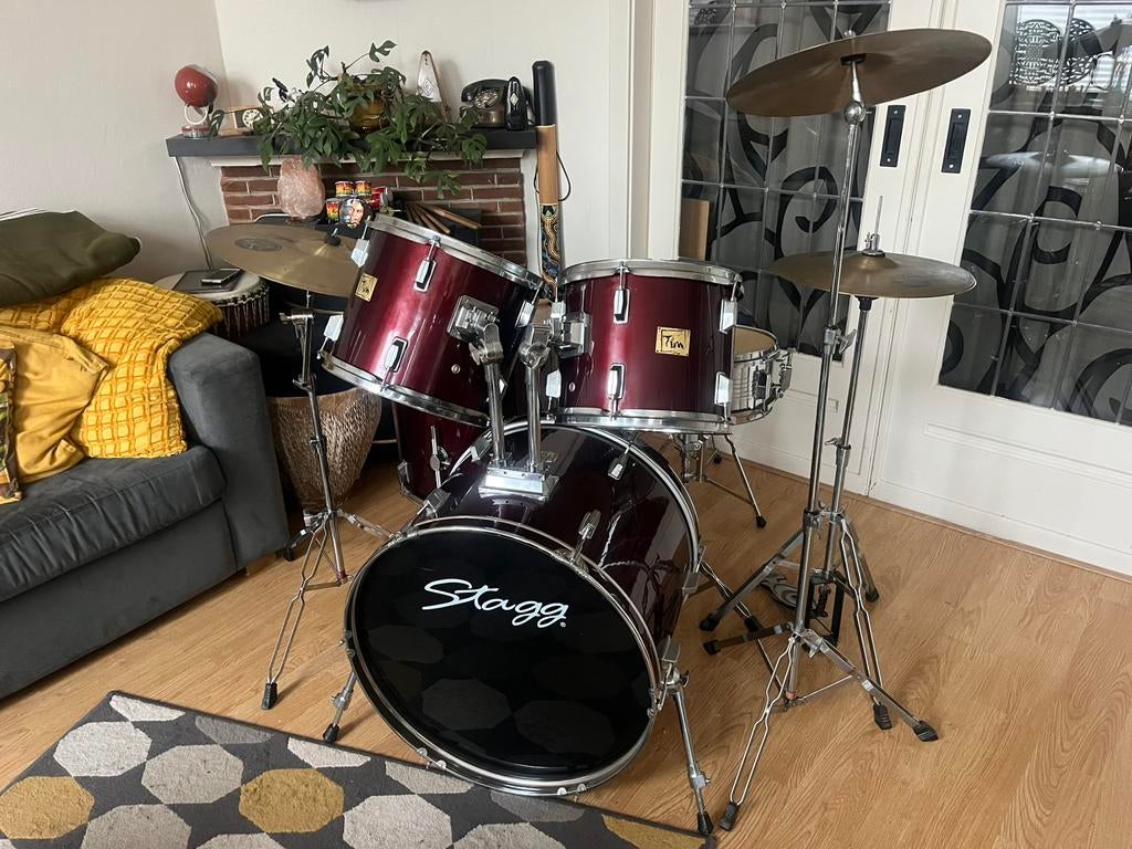 Compleet Stagg drumstel incl. Stagg Pro bekkenset, Muziek en Instrumenten, Ophalen of Verzenden, Zo goed als nieuw, Drums of Percussie