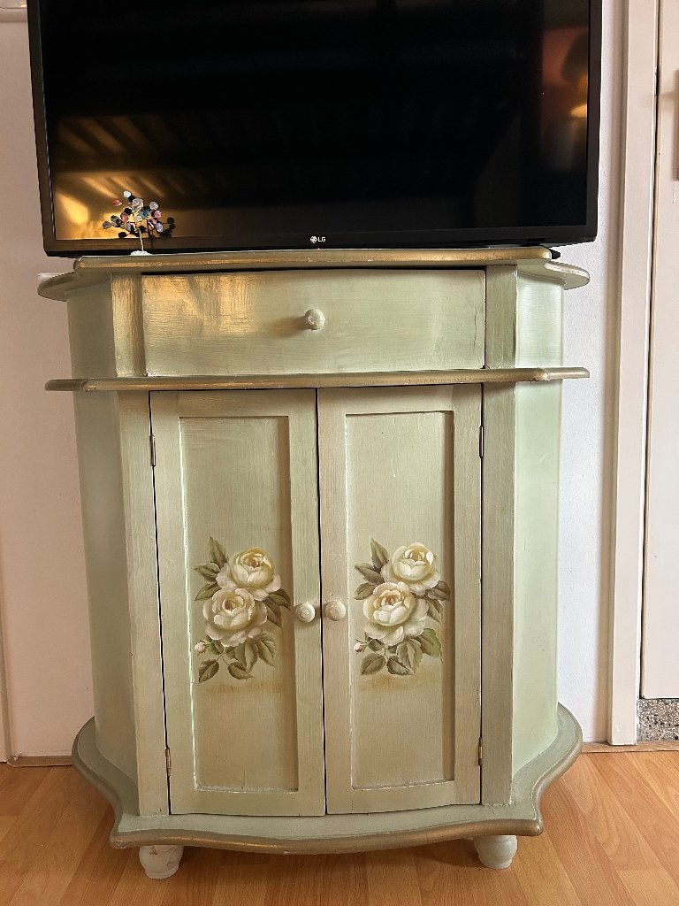 Karakteristiek kastje met bloemen, Huis en Inrichting, Ophalen, Gebruikt, Klassiek, vintage, brocante, 50 tot 100 cm