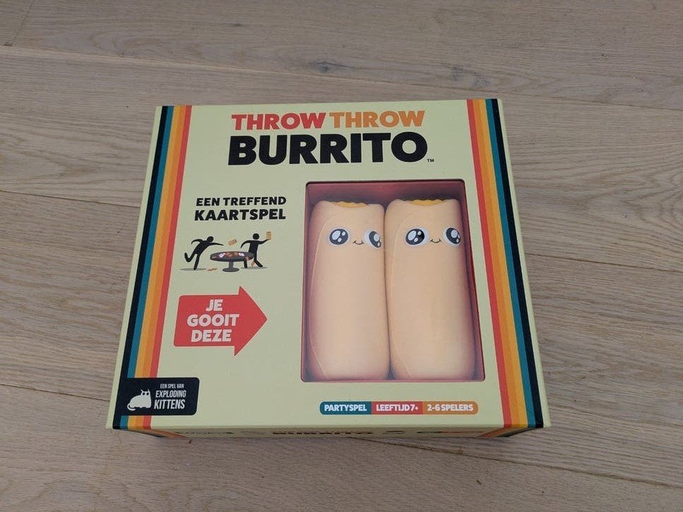 Throw Throw Burrito: Een Treffend Kaartspel, Hobby en Vrije tijd, Gezelschapsspellen | Kaartspellen, Zo goed als nieuw, Een of twee spelers
