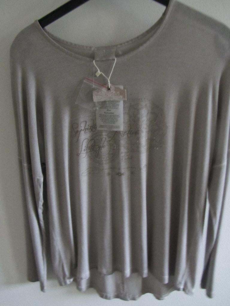 T Shirt lange mouw nieuw 46, La gauchita, Beige, Maat 46/48 (XL) of groter, Nieuw