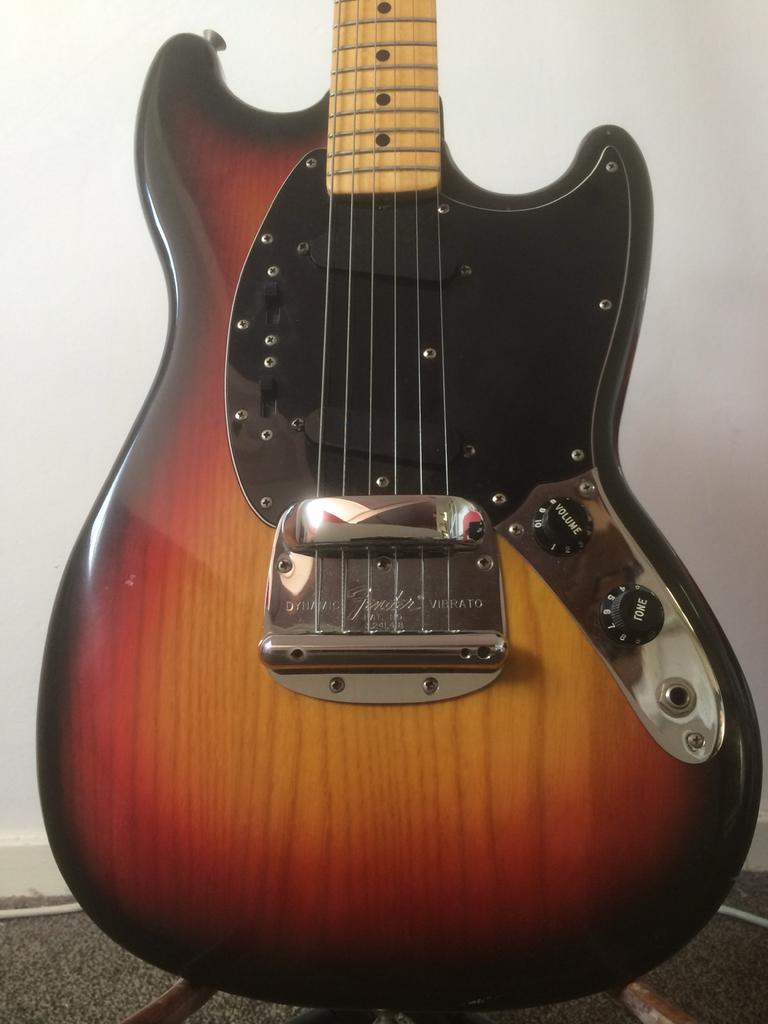 Fender Mustang Gitaar uit 1978, Ophalen, Zo goed als nieuw, Solid body, Fender