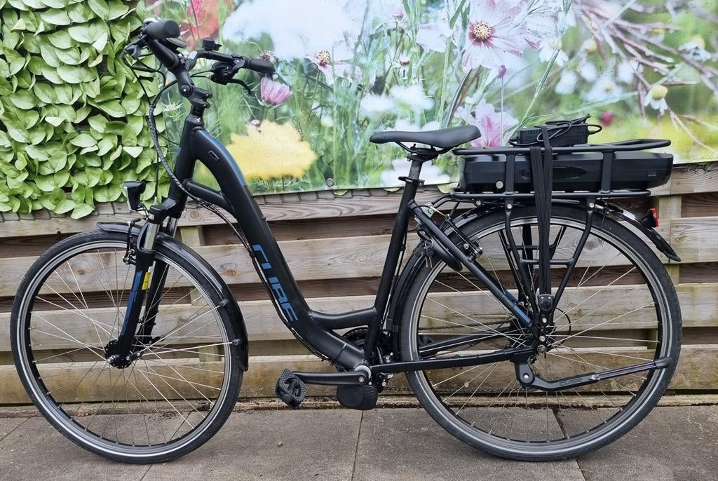 ebike cube touring HPA T8 53 cm middenmotor 748 wh accu, Ophalen, Zo goed als nieuw, 26 inch of meer, Versnellingen