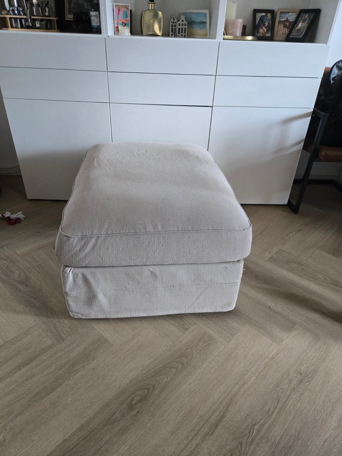 Beige ikea poef met opbergruimte, Ophalen, 75 tot 100 cm, Zo goed als nieuw, Rechthoekig