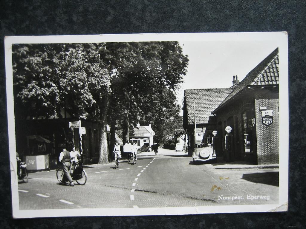 NUNSPEET Eperweg A  met Shell Benzinepomp, Verzamelen, Ophalen of Verzenden, 1940 tot 1960, Gelderland