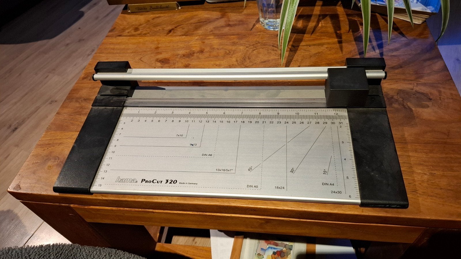 Hama ProCut 320 papiersnijder, Ophalen of Verzenden, Gebruikt, Overige typen
