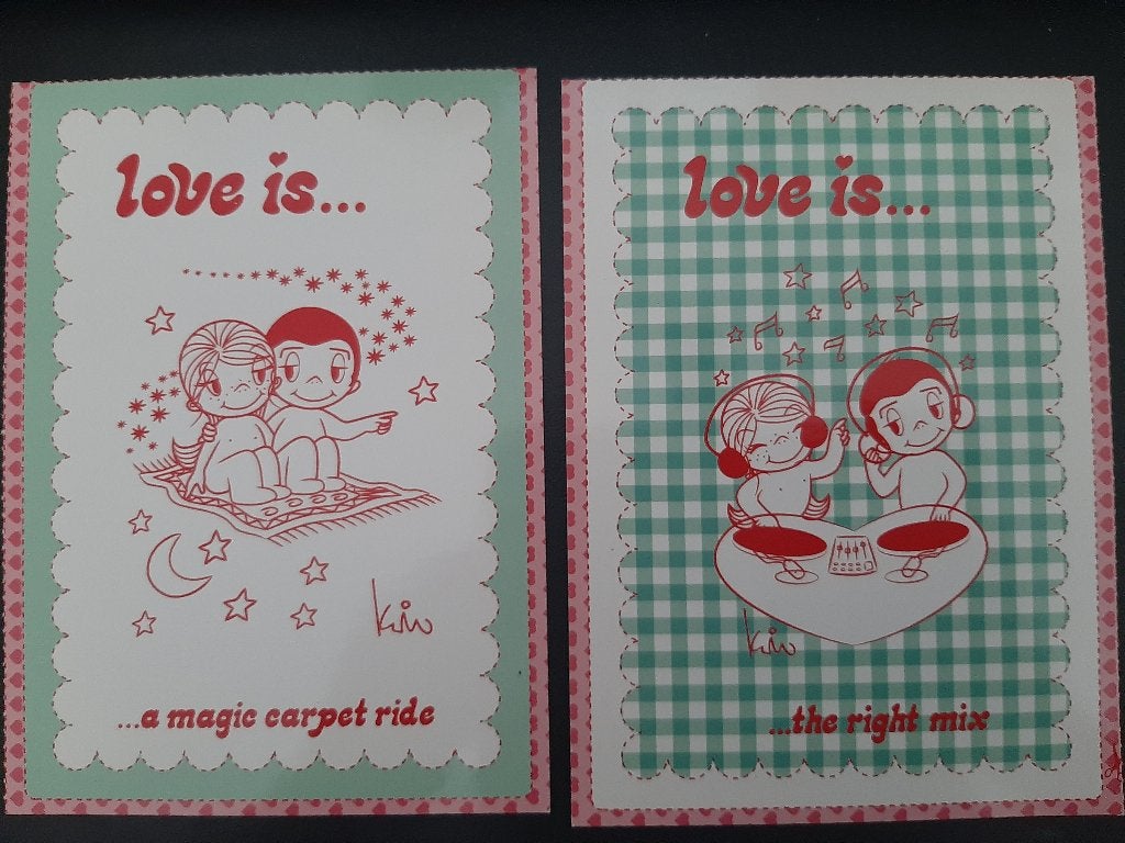 Lieve kaartjes,  4 x Love is ....., ongelopen., Verzenden, 1980 tot heden, Ongelopen