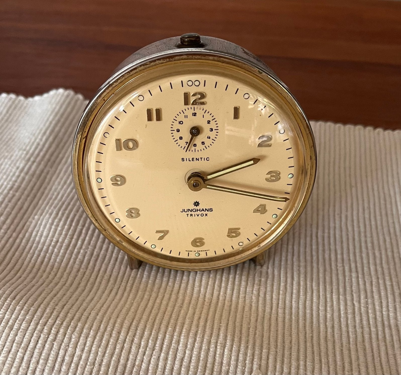 Junghans tafel wekker klok, Ophalen of Verzenden, Staal, Overige merken, 1960 of later