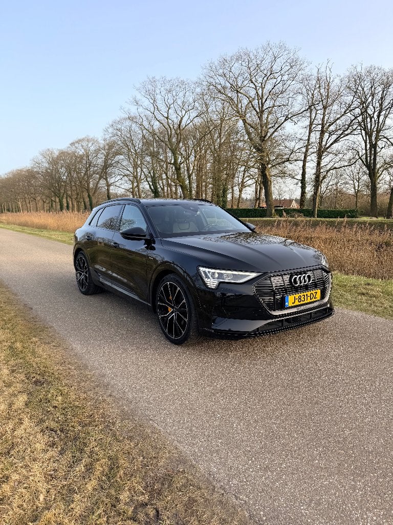 Super dikke Audi e-tron 55 Quattro 408pk 2019 Zwart SOH 95%, Automaat, 131 €/maand, 1800 kg, Zwart