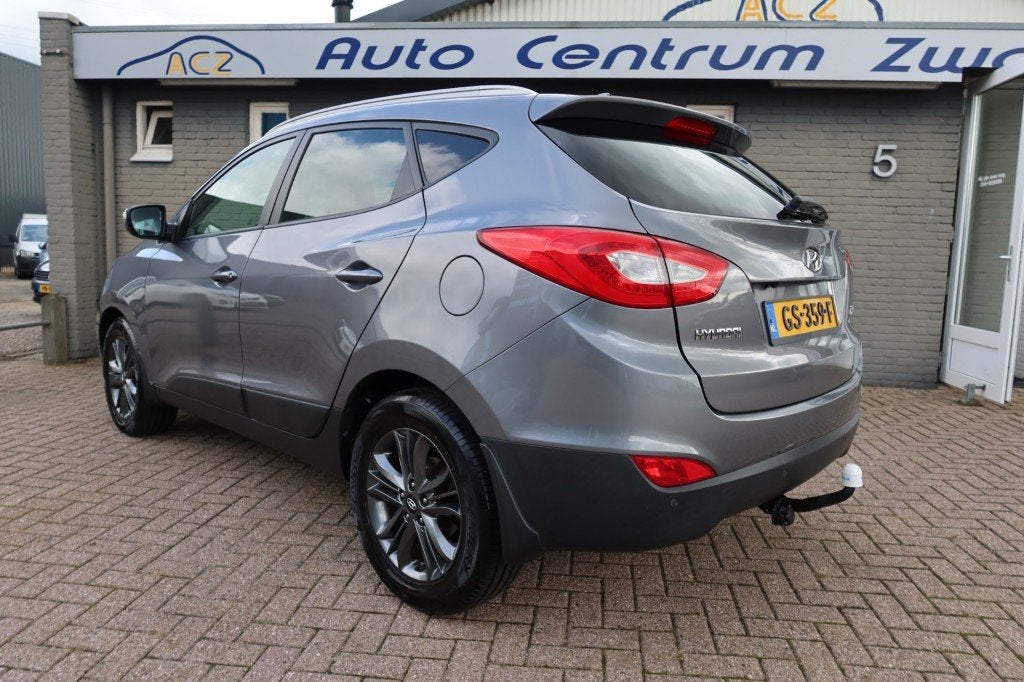 Hyundai IX35 1.6I GDI GO!, NAVI, CAMERA, HALF LEDER, TREKHAA, Auto's, Voorwielaandrijving, Electronic Stability Program (ESP)