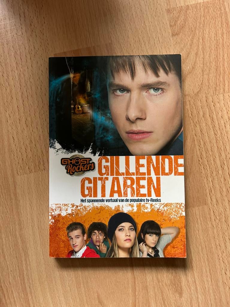 Gillende gitaren, Ghost Rockers, Ophalen of Verzenden, Zo goed als nieuw, Fictie algemeen