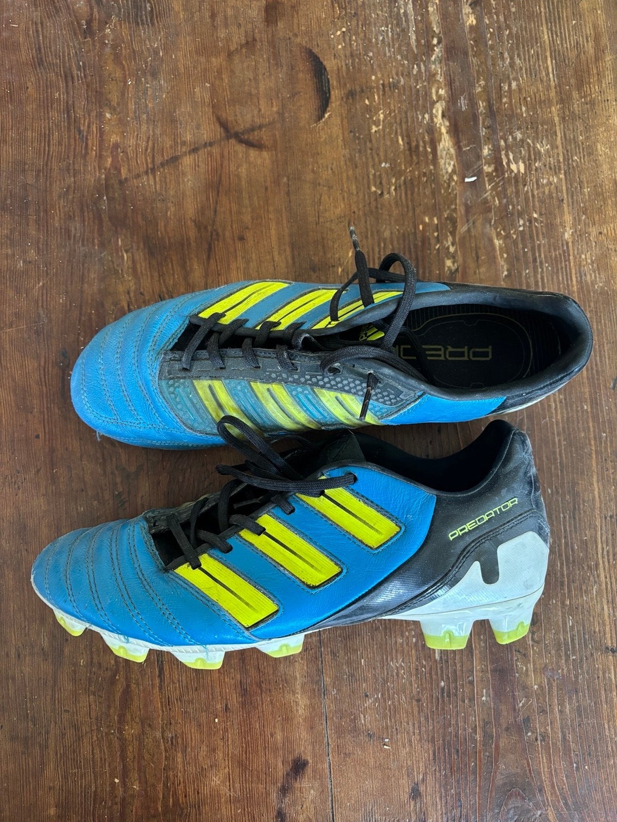 Adidas Predator voetbalschoenen - Maat 43, Ophalen, Gebruikt, Schoenen
