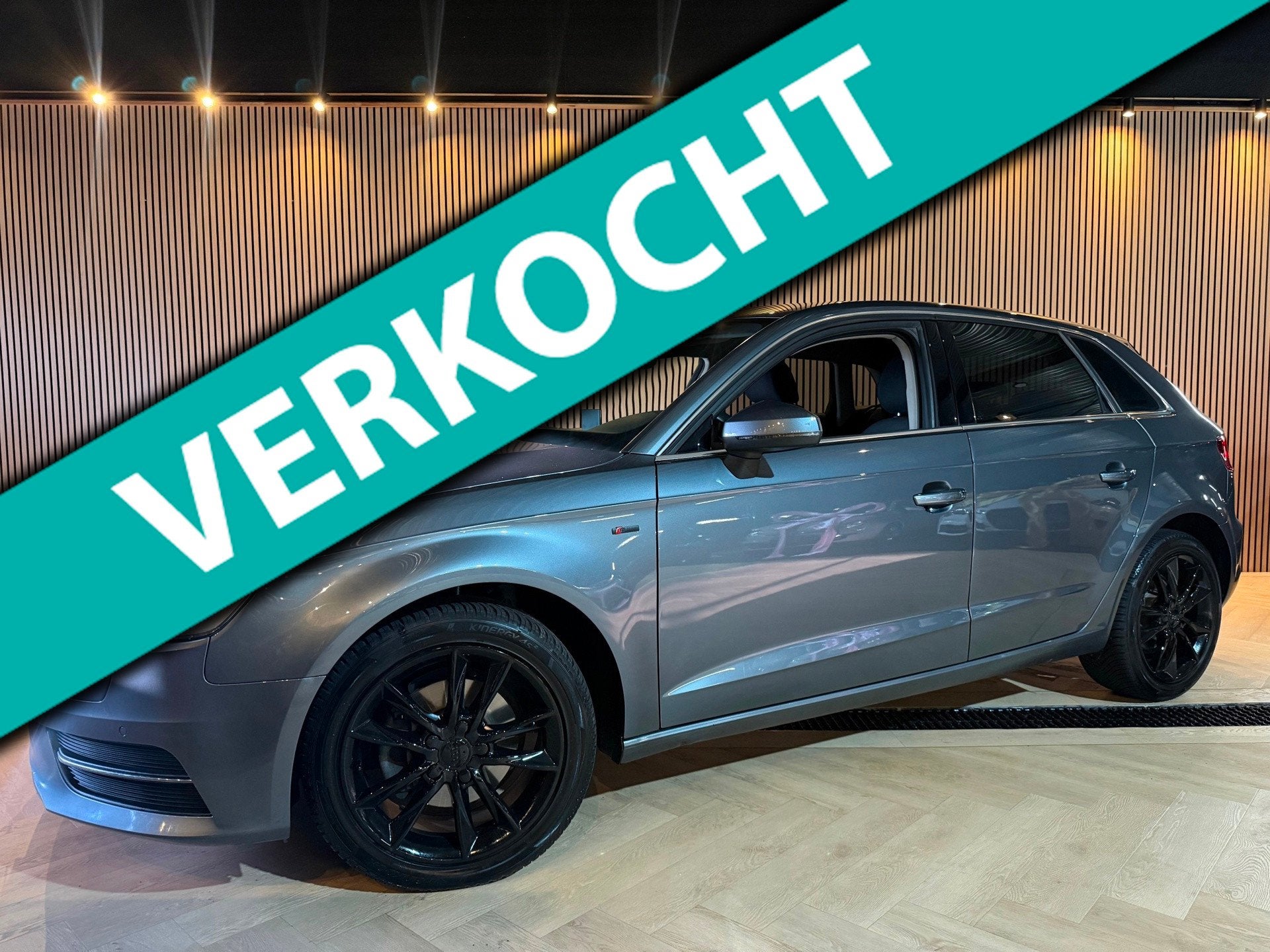 Audi A3 Sportback 1.4 TFSI S-Line | Automaat | Bluetooth | L, Stof, Gebruikt, Zwart, 4 cilinders