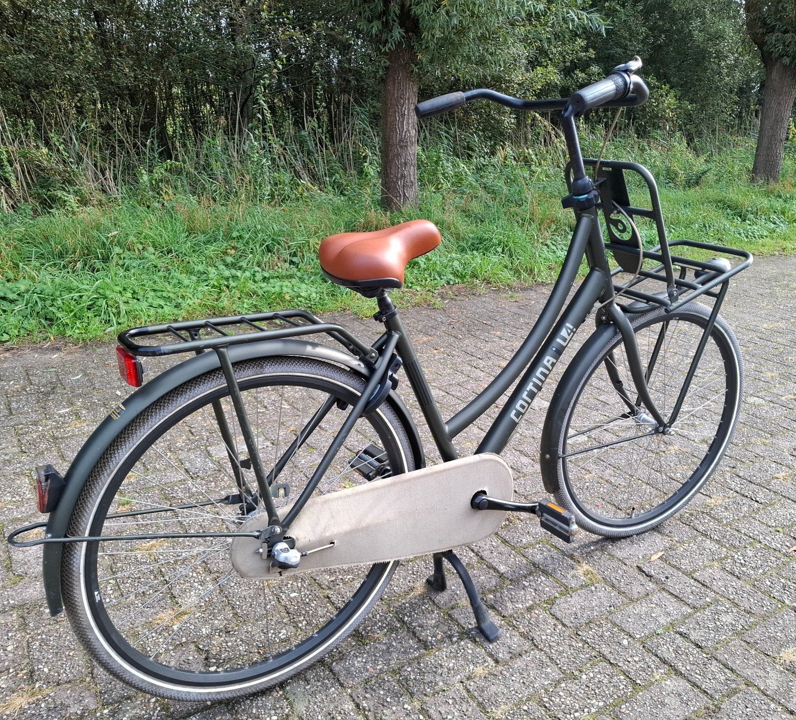 Cortina U4 damesfiets transportfiets 3 Versnellingen, Fietsen en Brommers, Ophalen, Terugtraprem, Gebruikt, Versnellingen