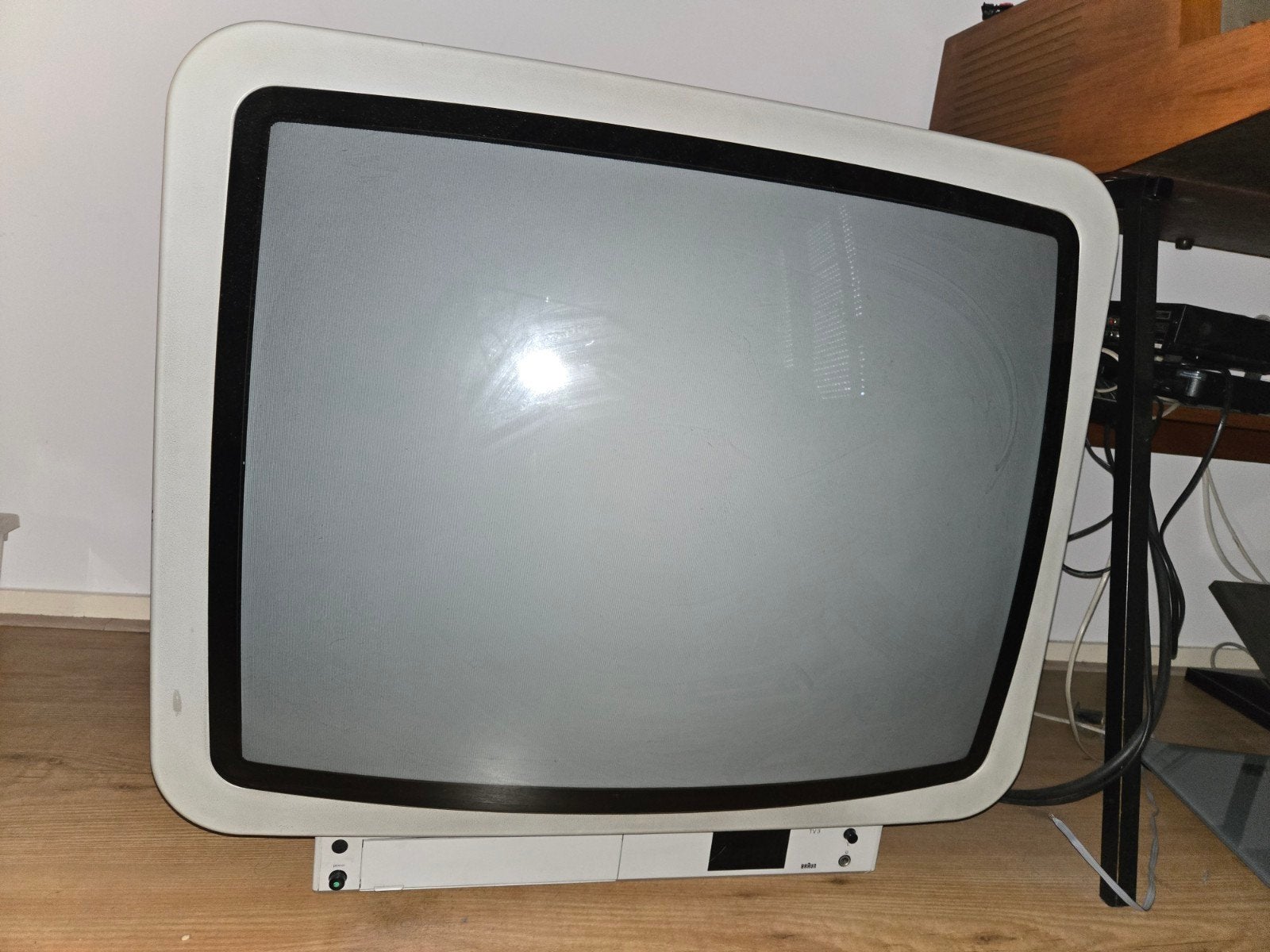 Vintage Braun TV3, Gebruikt, 50 Hz, 60 tot 80 cm, Ophalen