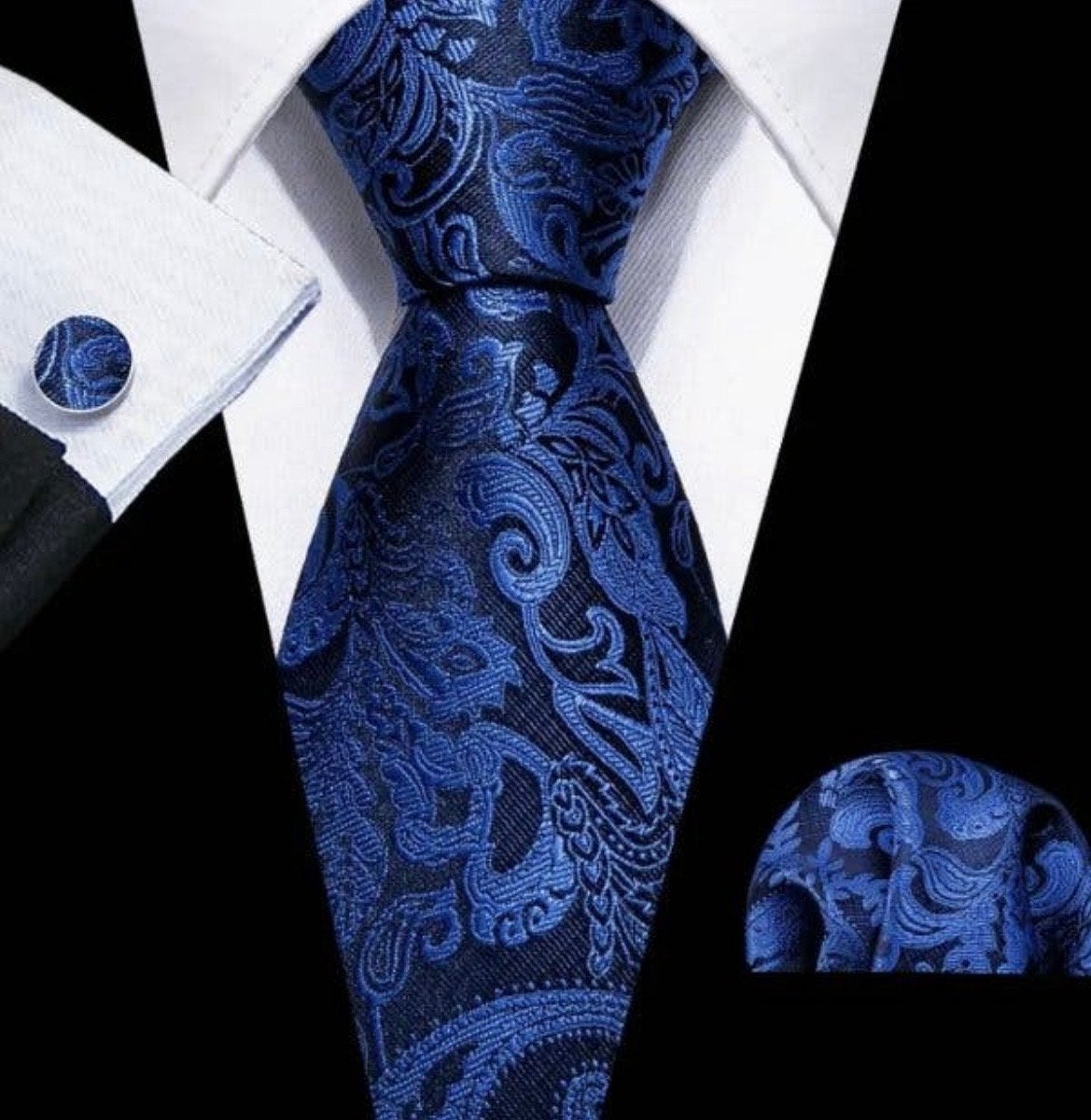 100% Zijden Stropdas Set: Blauw Zwart Paisley met Manchetkno, Kleding | Heren, Ophalen of Verzenden, Nieuw, Blauw, Met patroon