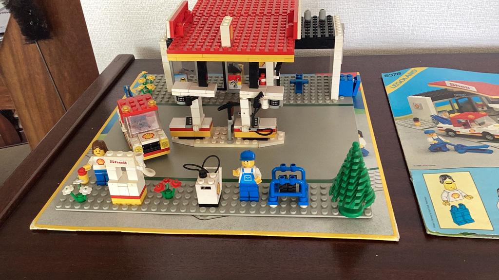 Shell. Tankstation.   6378.      Uit 1985, Ophalen of Verzenden, Zo goed als nieuw