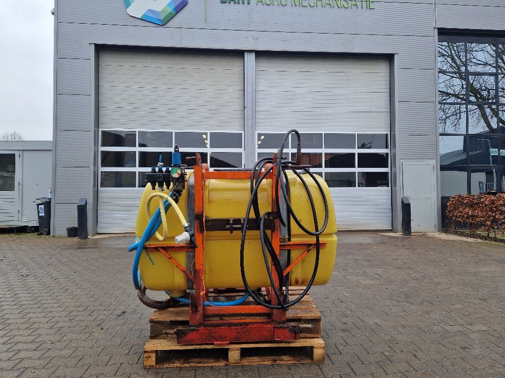 Douven fronttank, Ophalen, Akkerbouw, Beregening en Drainage