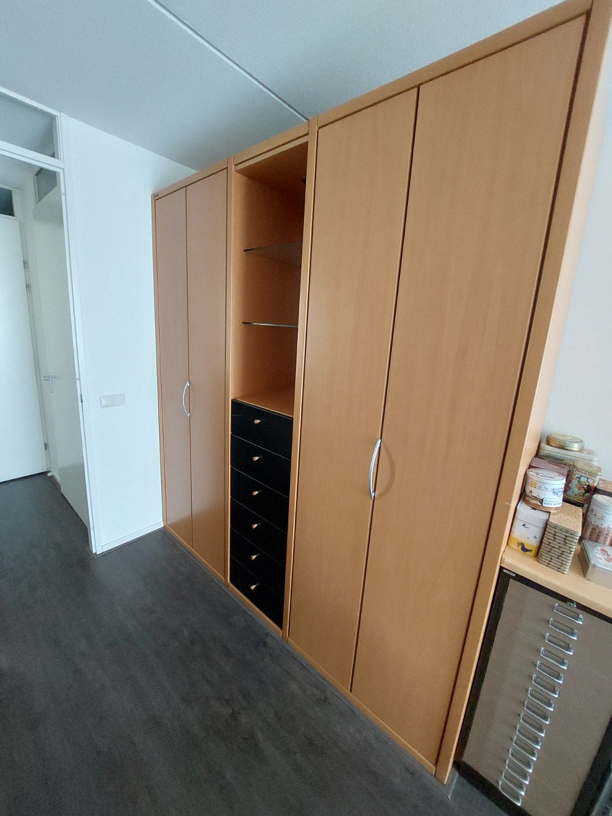 Hülsta Kledingkast - Ruim en Modern Design, Gebruikt, 200 cm of meer, 200 cm of meer, Modern
