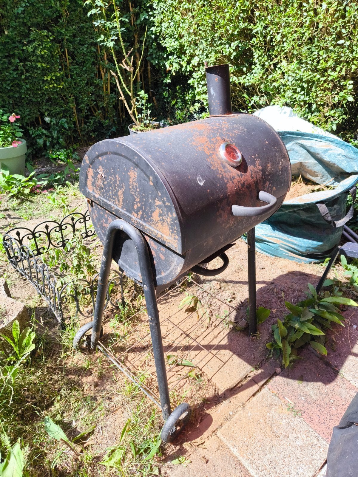 Gebruikte BBQ Smoker met thermometer en hoes, Ophalen, Gebruikt, Onbekend