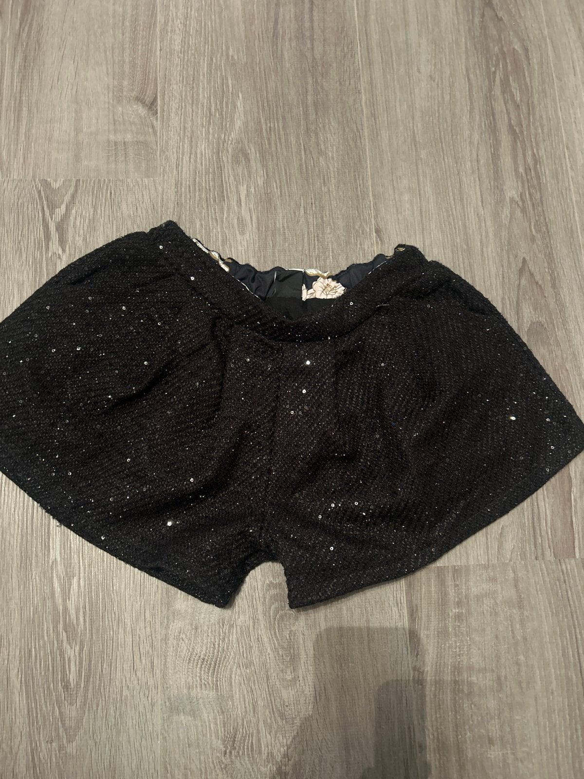 Zwart glitter broekje - Squared & Cubed, Kort, Zwart, Ophalen of Verzenden, Zo goed als nieuw