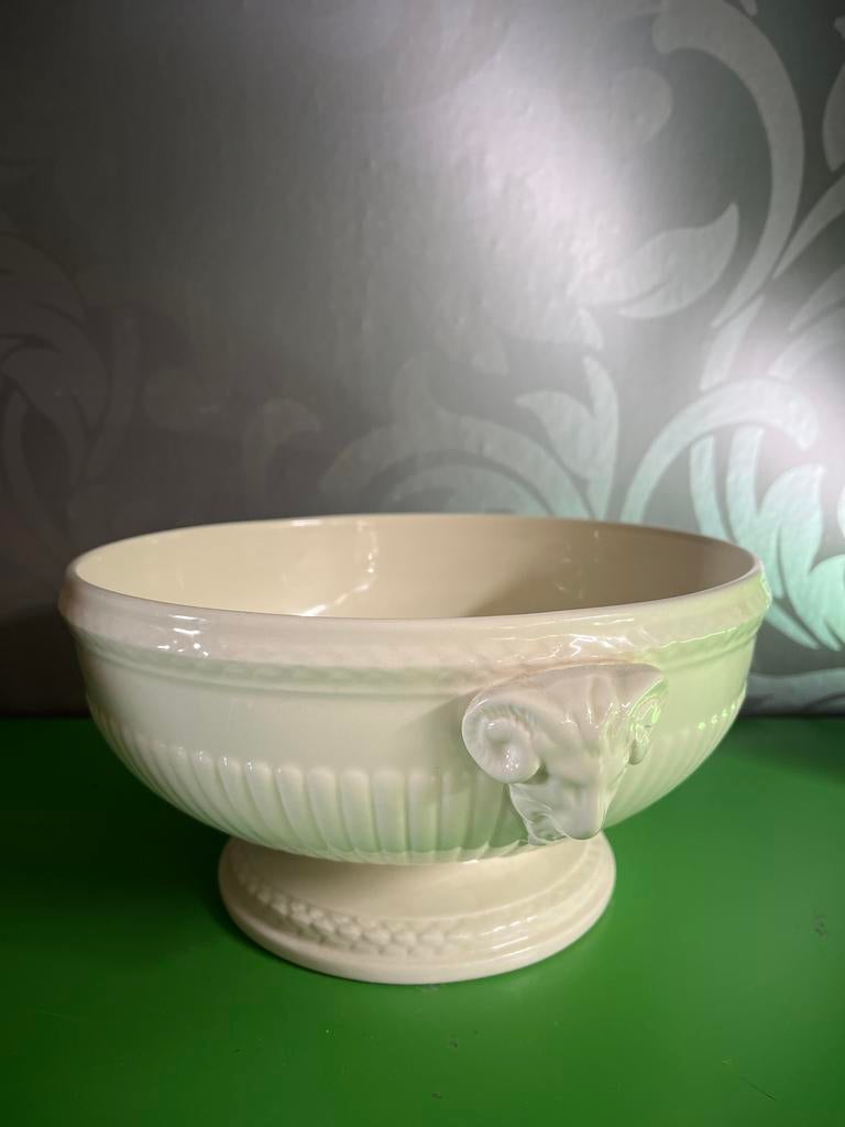 Wedgwood Edme schaal met ramskop handvatten -Collectors item, Ophalen of Verzenden
