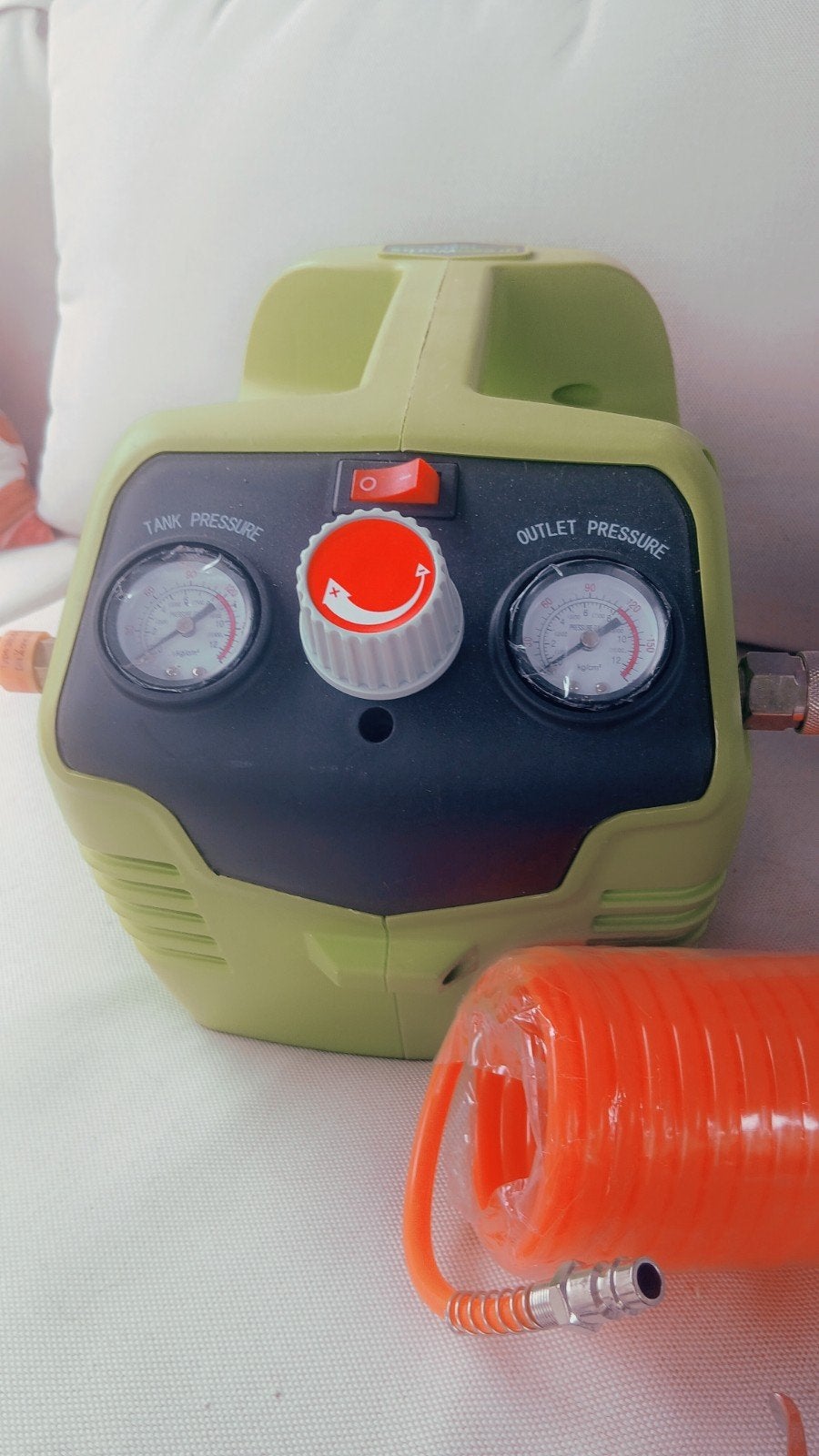 Greenworks Compressor NIEUW! Ideaal voor auto en camping, 6 tot 10 bar, Nieuw, Ophalen of Verzenden, Minder dan 200 liter/min