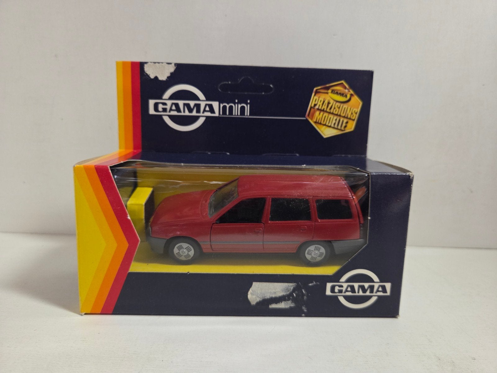 Gama Opel Kadett GL caravan 1:43, Auto, ., Ophalen of Verzenden, Zo goed als nieuw