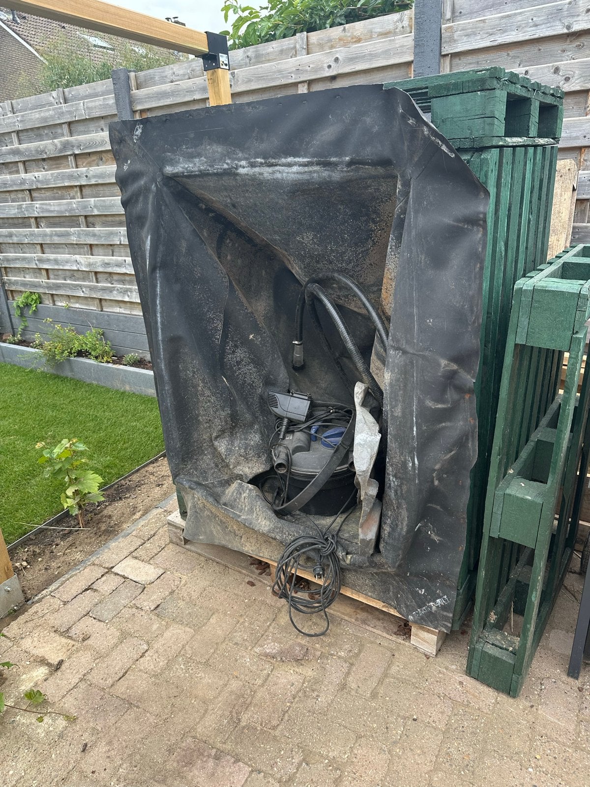 Vijver met pomp en filter - Compleet set, Ophalen, Gebruikt