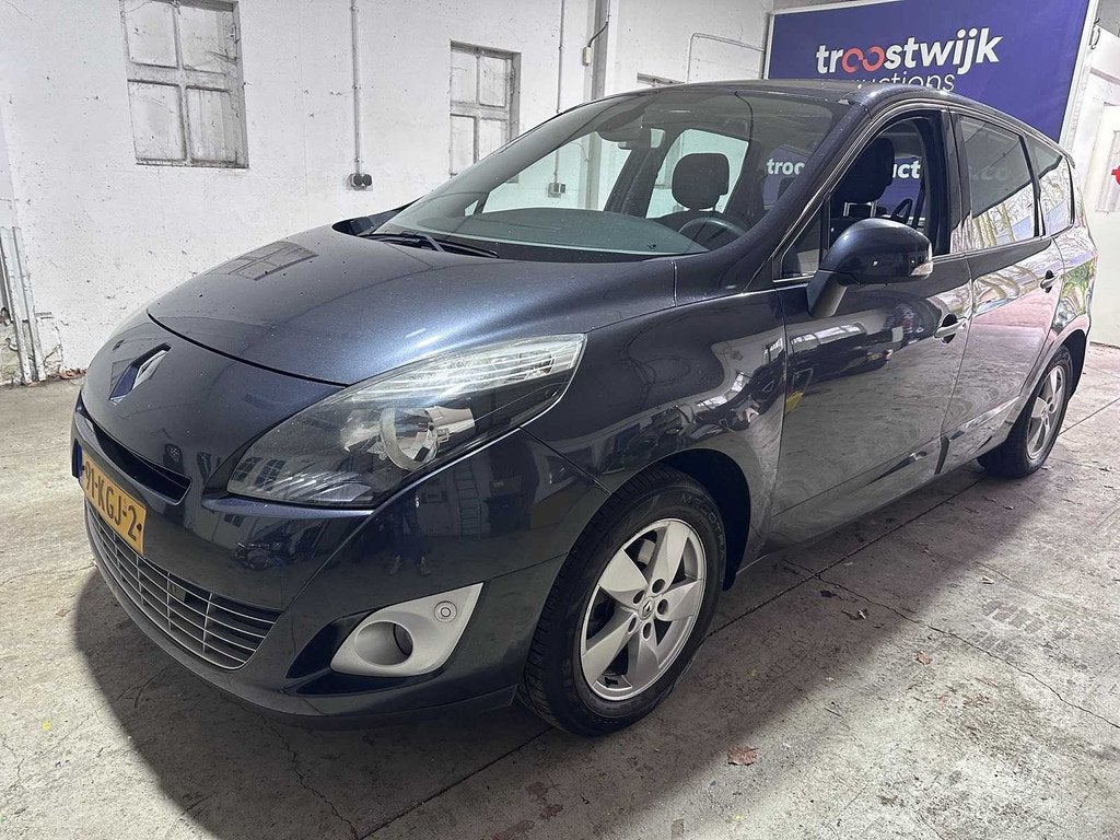 Renault - Grand Scénic - 2.0 Dynamique 7p. - 91-KGJ-2- 2009, Auto's, Renault, Gebruikt, 4 cilinders, 7 stoelen, Origineel Nederlands