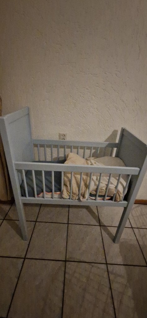 Baby wiegje, Ophalen, Zo goed als nieuw, Wieg