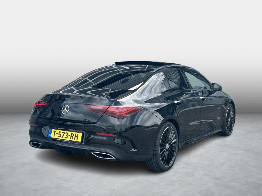 Mercedes-Benz CLA-klasse 180 AMG Line | Panoramadak | Memory, Auto's, CLA, 136 pk, Gebruikt, 4 cilinders