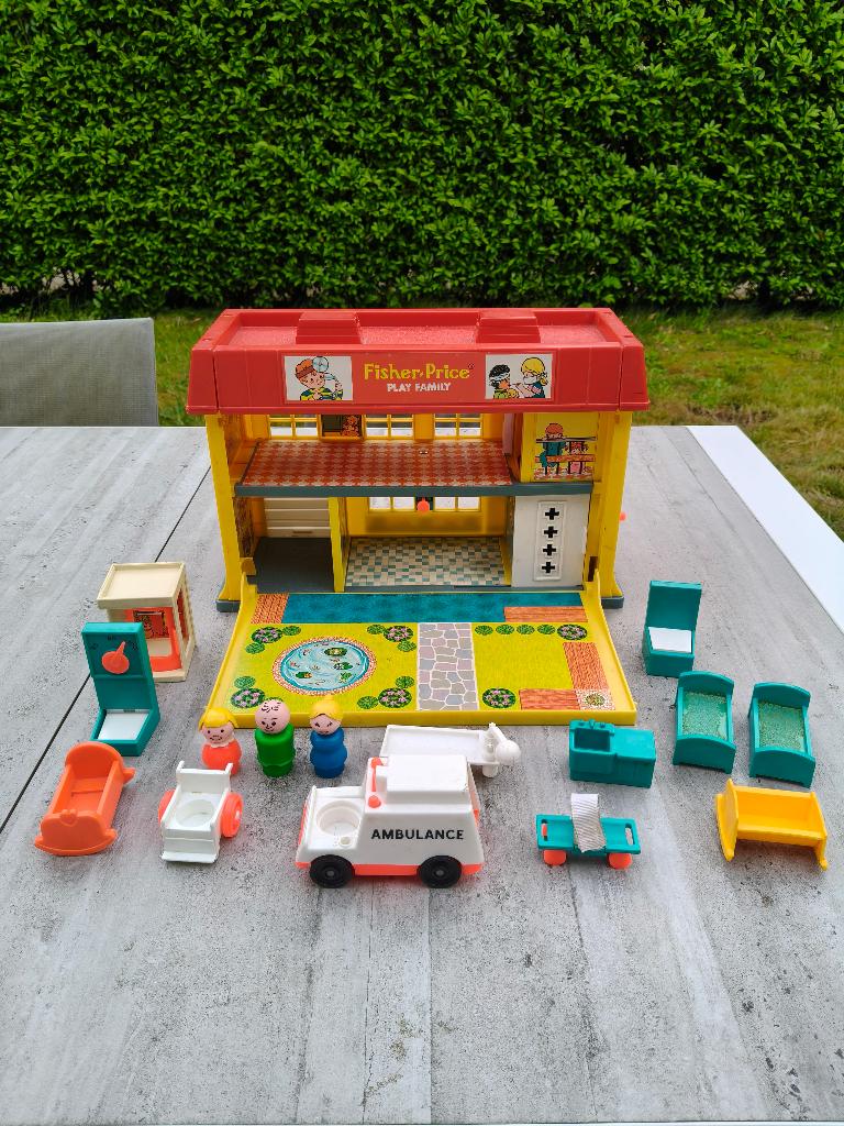 Fisher-Price 931 Children's Hospital Play Family uit 1976, Kinderen en Baby's, Speelgoed | Fisher-Price, Ophalen of Verzenden