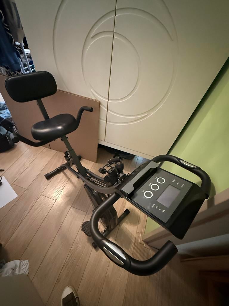ZGAN Hometrainer/ inklapbaar, Ophalen, Zo goed als nieuw, Hometrainer
