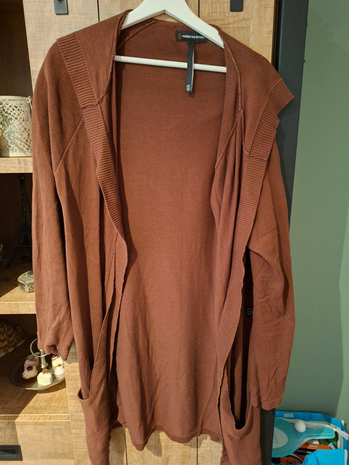 Lange Vest, Ophalen, Ashes to dust, Overige maten, Gedragen