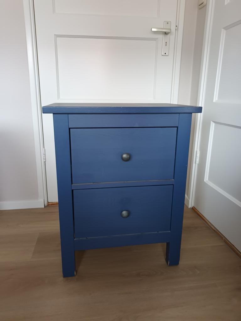 Blauw Hemnes nachtkastje van Ikea, Ophalen, Gebruikt, Minder dan 45 cm, 55 tot 70 cm