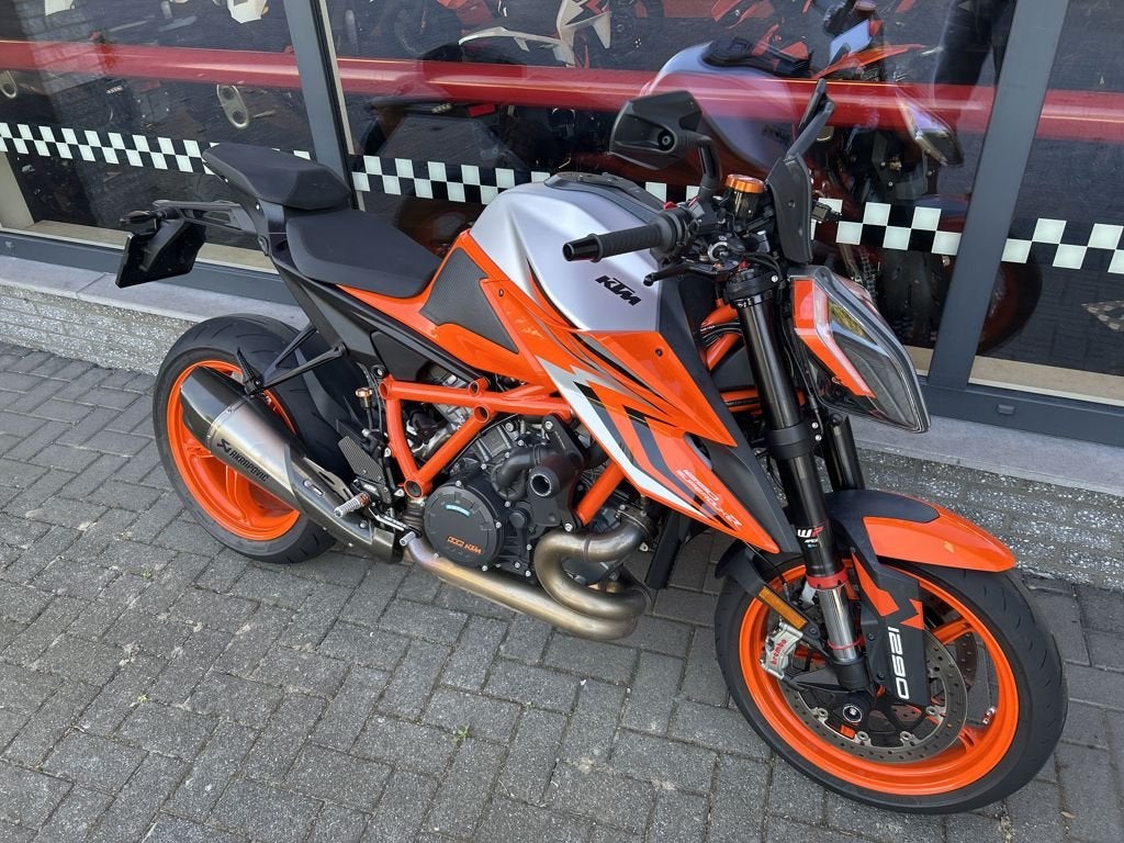 KTM 1290 SUPER DUKE R 2023, Naked bike, Gebruikt, Bedrijf
