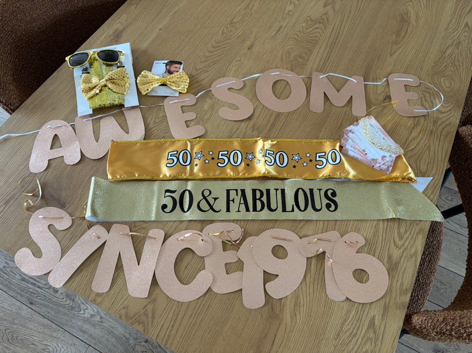 Complete 50 jaar feestdecoratie set – roségoud & goud, Ophalen, Zo goed als nieuw, Versiering, Verjaardag