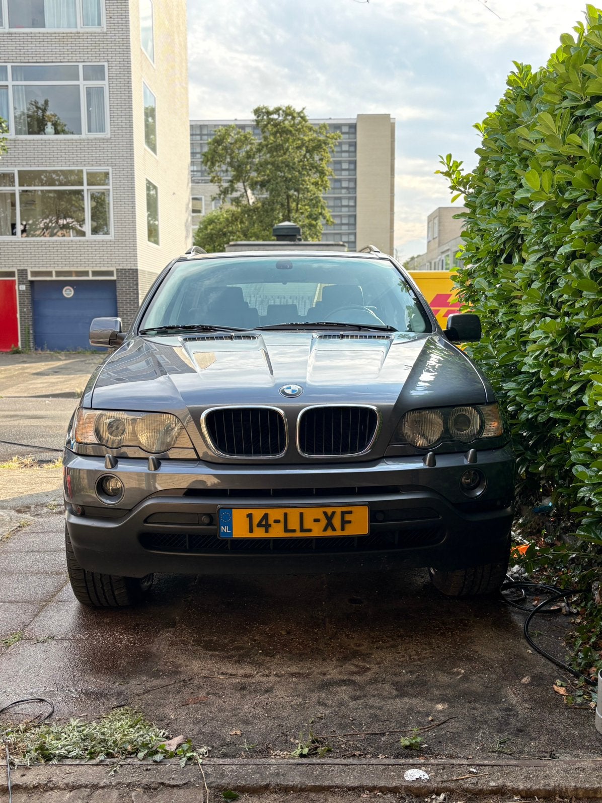 BMW X5 3.0 D AUT 2003 Grijs, Auto's, BMW, X5, 255 €/maand, Diesel, Vierwielaandrijving
