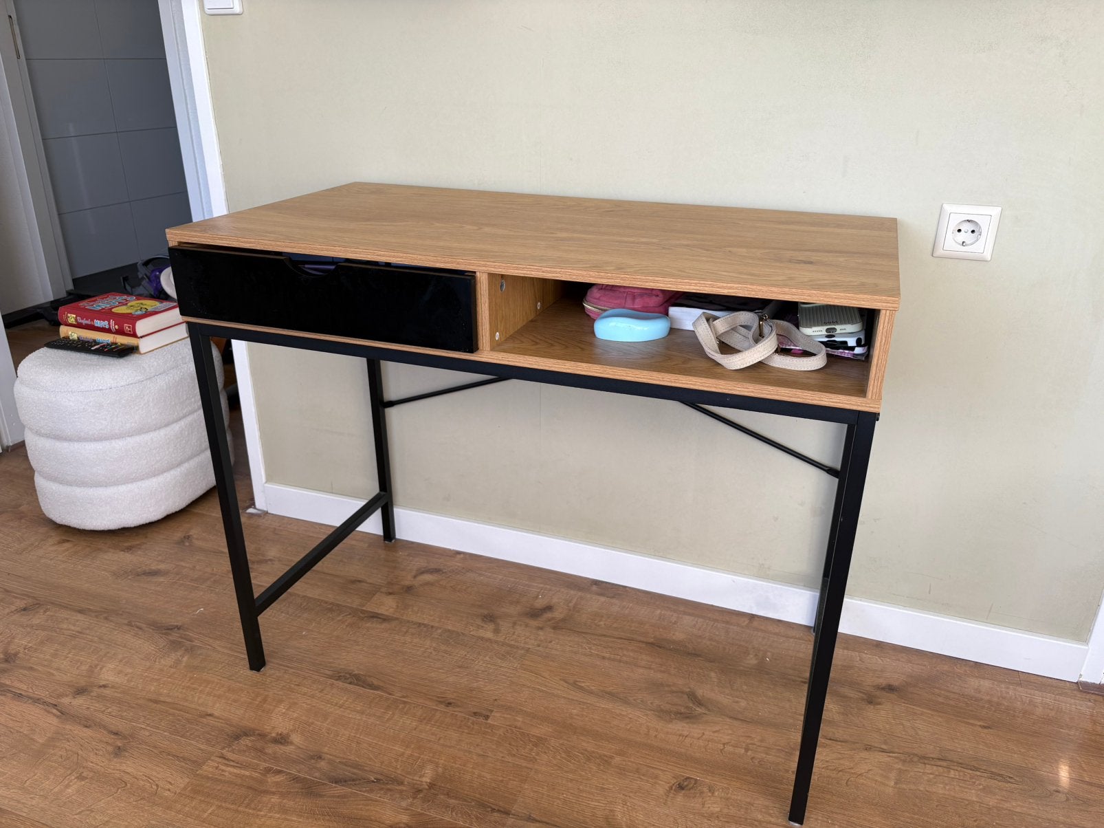 Bureau, Huis en Inrichting, Ophalen of Verzenden, Zo goed als nieuw