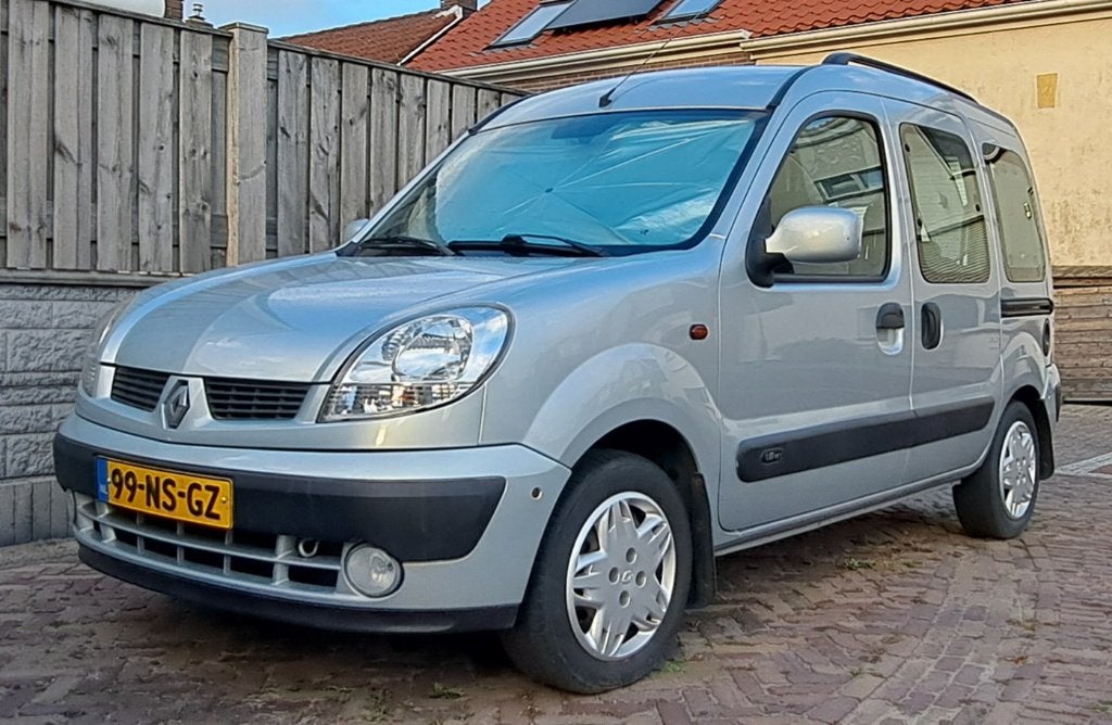Renault Kangoo 1.6 16V 70KW 2004 Grijs, Stof, 49 €/maand, Origineel Nederlands, Handgeschakeld