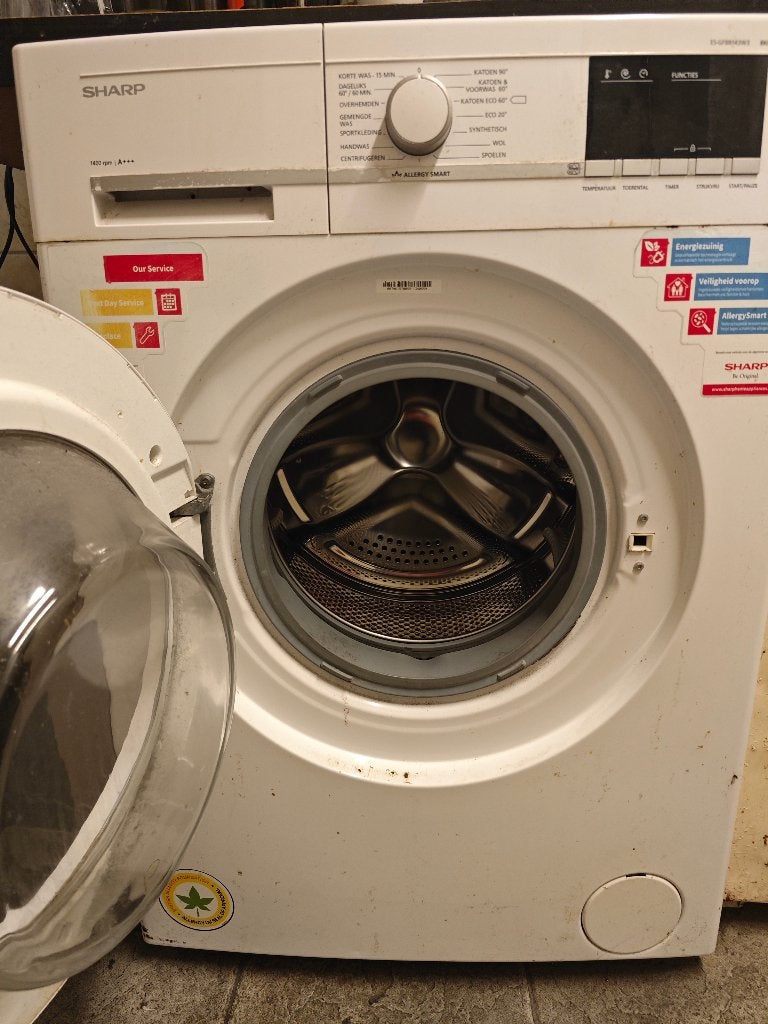 SHARP wasmachine TE KOOP, Ophalen, 8 tot 10 kg, 85 tot 90 cm, 1600 toeren of meer