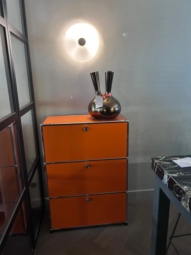 USM Haller kast Reinorange zgan, Ophalen, 50 tot 100 cm, Zo goed als nieuw, Minder dan 100 cm