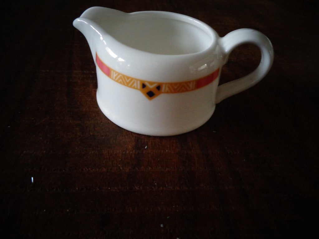 Villeroy & Boch melkkannetje Ocker, Ophalen of Verzenden, Zo goed als nieuw, Overige stijlen, Porselein