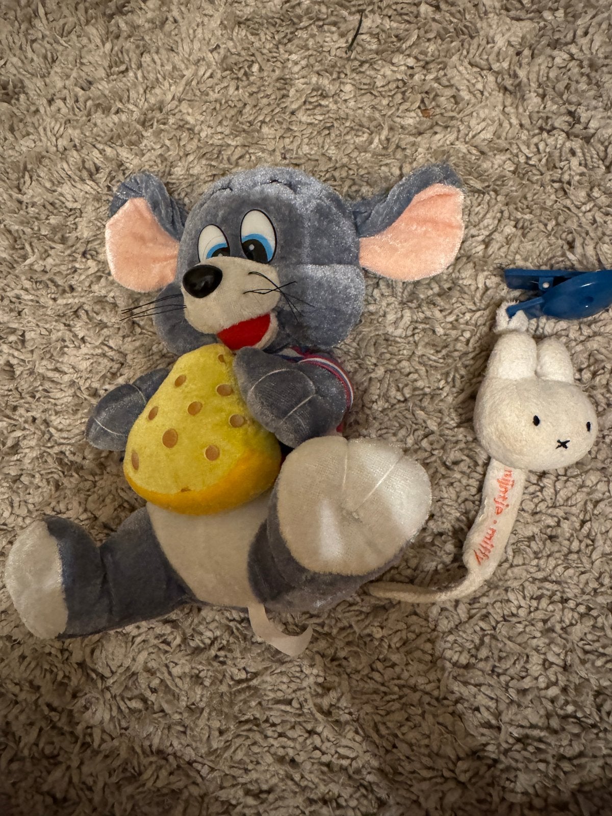 Knuffelmuis met kaas en Nijntje knuffeldoekje, Muis, Gebruikt, Overige merken, Grijs