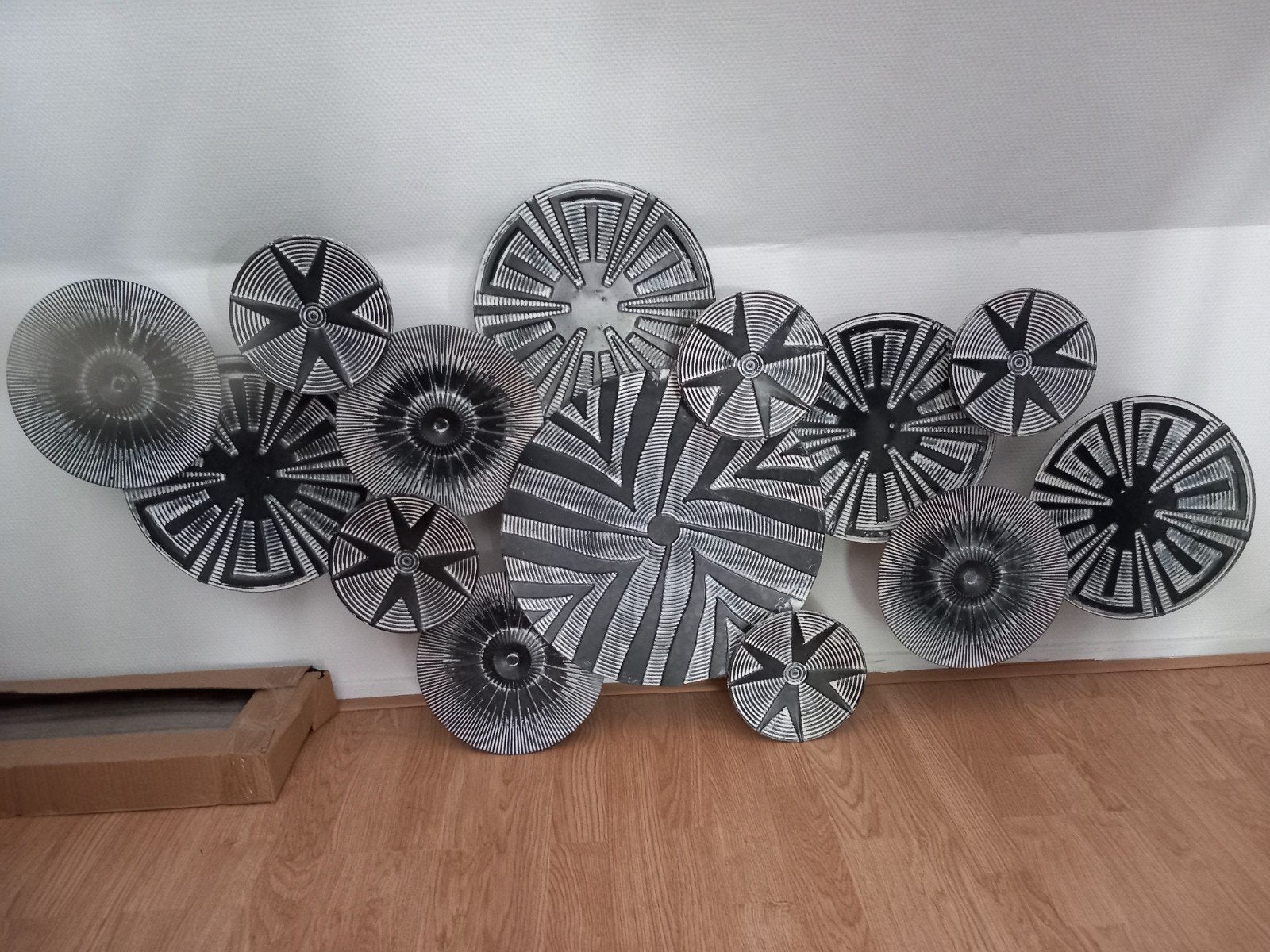 Mooie grote metalen wanddecoratie, Ophalen, Metaal, Zo goed als nieuw, 72 cm