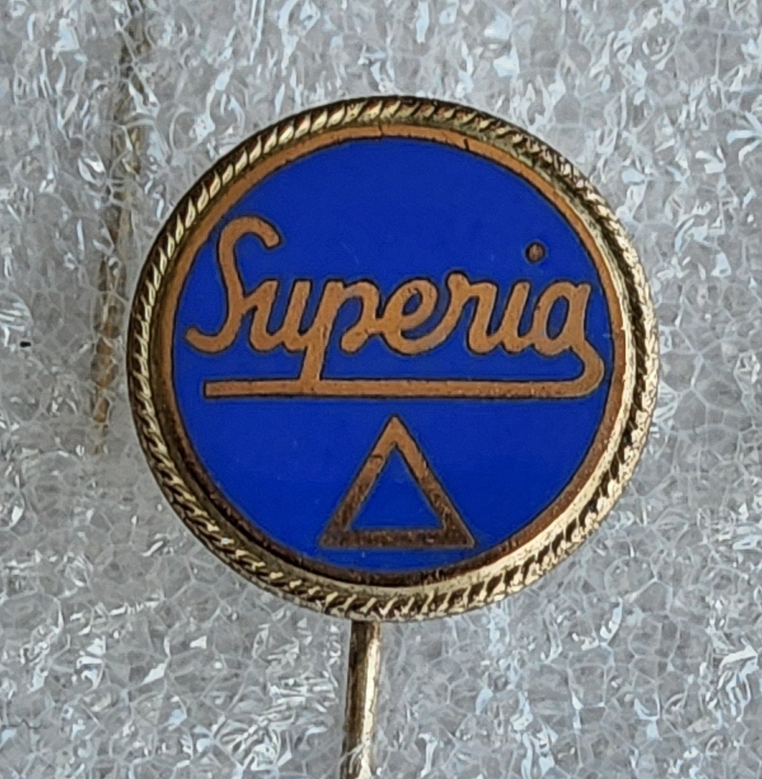 Emaille Speldje Superia - Fietsen, Bromfietsen, Motorfietsen, Ophalen of Verzenden, Gebruikt, Merk, Speldje of Pin