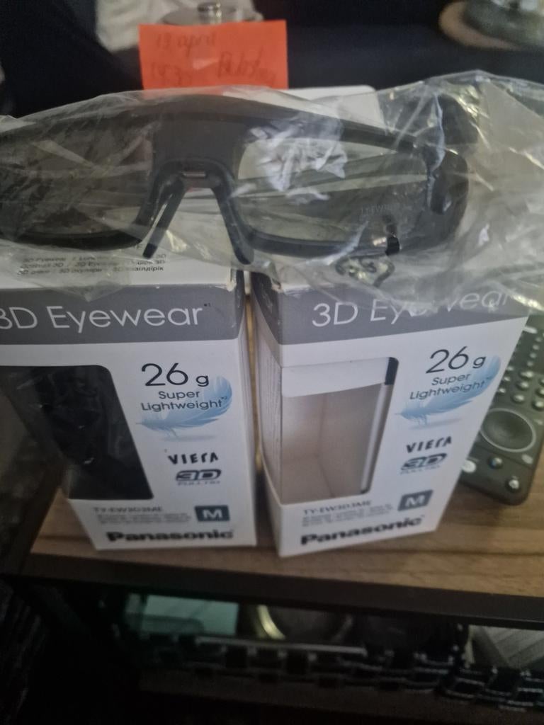 Nog 2 nieuwe 3D brillen nog nooit gebruikt, Ophalen