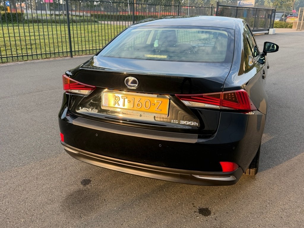 Lexus IS 300h Hybrid, Auto's, Automaat, Achterwielaandrijving, Gebruikt, 181 pk