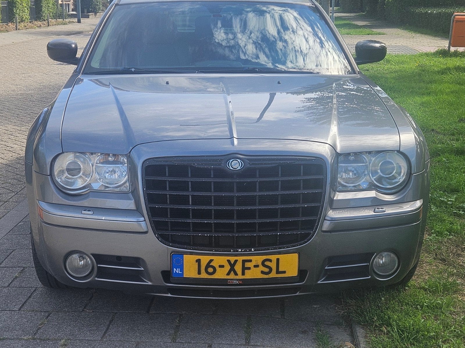 Chrysler 300C 3.0 CRD V6 Touring AUT 2007 Grijs, Auto's, Automaat, Beige, 2987 cc, Stationwagon